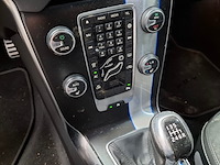 Personenauto, volvo, v40, 2.0 d3 r-design , 2016 - afbeelding 28 van  58