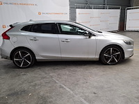Personenauto, volvo, v40, 2.0 d3 r-design , 2016 - afbeelding 34 van  58