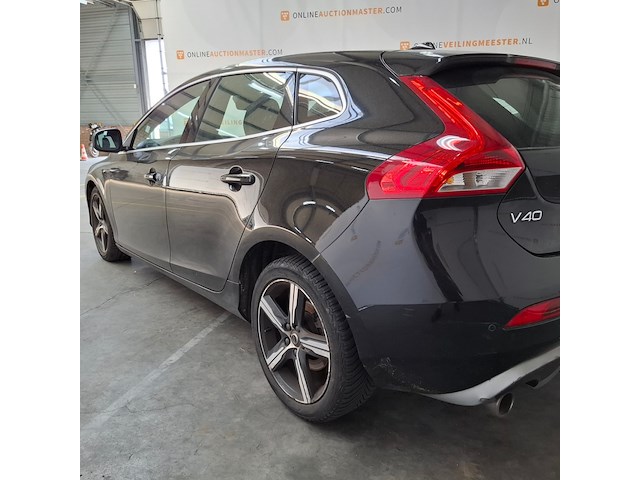 Personenauto, volvo, v40, 2017 - afbeelding 2 van  75