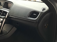 Personenauto, volvo, v40 cross country, 2.0 d3 ocean race, 2016 - afbeelding 14 van  49