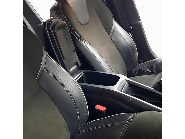 Personenauto, volvo, v40 cross country, 2.0 d3 ocean race, 2016 - afbeelding 18 van  49
