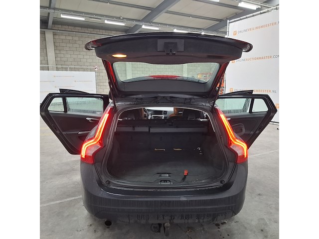 Personenauto, volvo, v60, 2.0 d3 r-design, 2004 - afbeelding 30 van  58