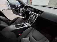 Personenauto, volvo, v60, 2.0 d3 r-design, 2004 - afbeelding 35 van  58