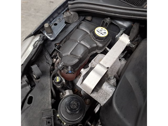 Personenauto, volvo, v60, 2.0 d3 r-design, 2004 - afbeelding 49 van  58