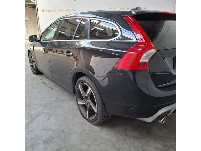 Personenauto, volvo, v60, 2.4 d6 awd plug-in hybrid r-design, 2014, schade-auto (wok) - afbeelding 2 van  84