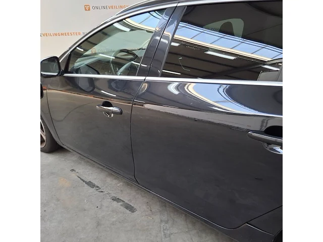 Personenauto, volvo, v60, 2.4 d6 awd plug-in hybrid r-design, 2014, schade-auto (wok) - afbeelding 4 van  84