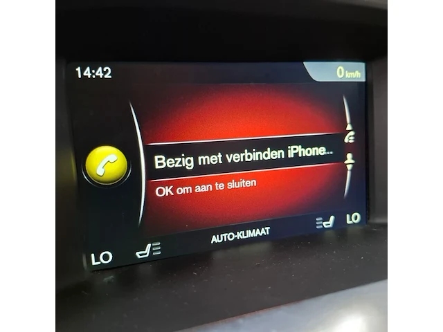 Personenauto, volvo, v60, 2.4 d6 awd plug-in hybrid r-design, 2014, schade-auto (wok) - afbeelding 44 van  84