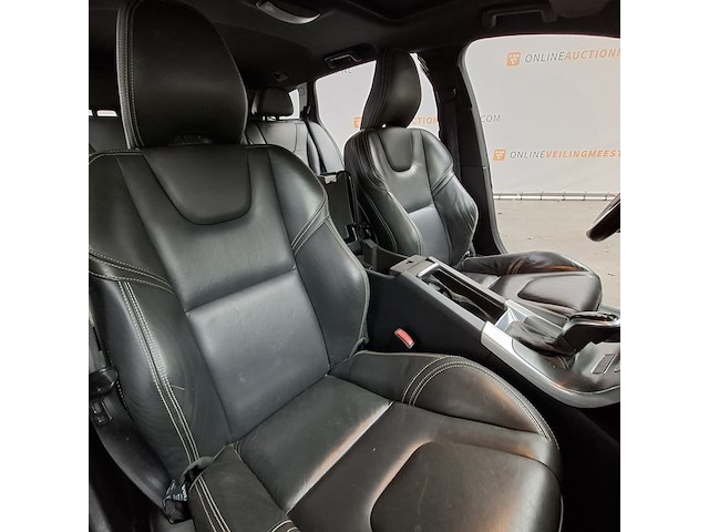 Personenauto, volvo, v60, 2.4 d6 awd plug-in hybrid summum, 2014 - afbeelding 33 van  57