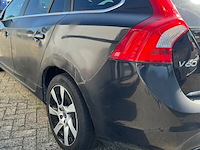 Personenauto, volvo, v60, 2.4 d6 awd plug-in hybrid summum, 2014 - afbeelding 24 van  28