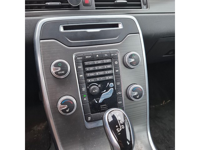 Personenauto, volvo, v70, 2.0 d3 polar, 2017 - afbeelding 5 van  38