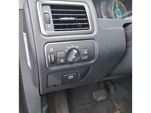 Personenauto, volvo, v70, 2.0 d3 polar, 2017 - afbeelding 9 van  38