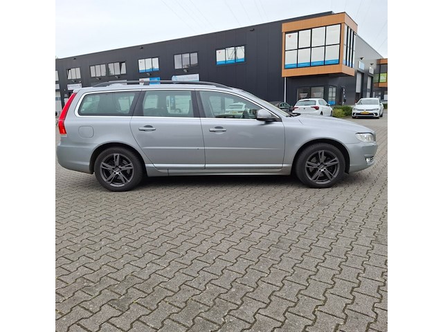 Personenauto, volvo, v70, 2.0 d3 polar, 2017 - afbeelding 34 van  38