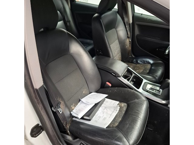Personenauto, volvo, v70, 2.4 d5 momentum, 2012 - afbeelding 13 van  31