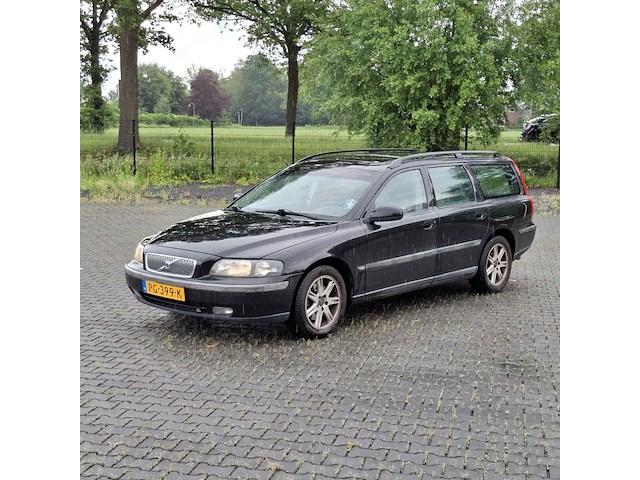 Personenauto, volvo, v70, 2.4, zwart, 2002 - afbeelding 1 van  61