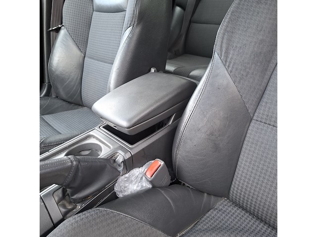 Personenauto, volvo, v70, 2.4, zwart, 2002 - afbeelding 17 van  61