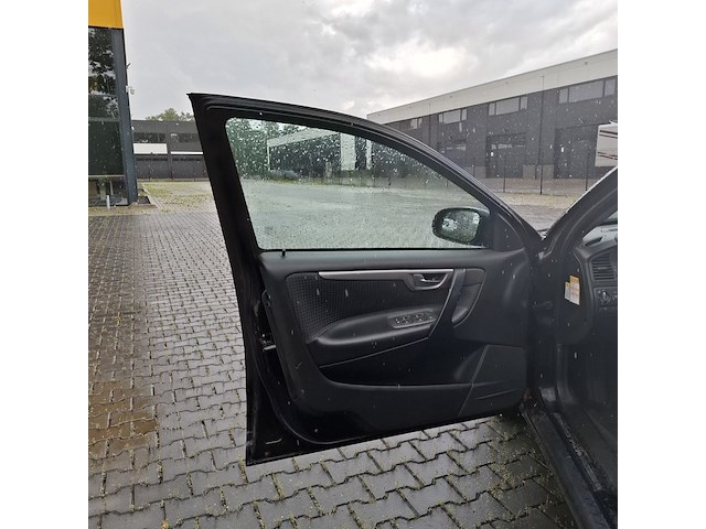 Personenauto, volvo, v70, 2.4, zwart, 2002 - afbeelding 19 van  61