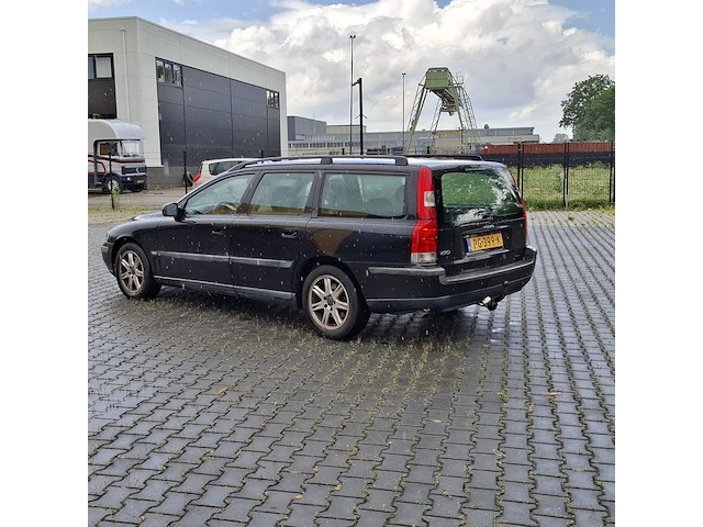 Personenauto, volvo, v70, 2.4, zwart, 2002 - afbeelding 23 van  61