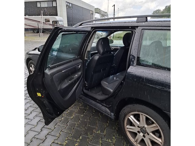 Personenauto, volvo, v70, 2.4, zwart, 2002 - afbeelding 37 van  61