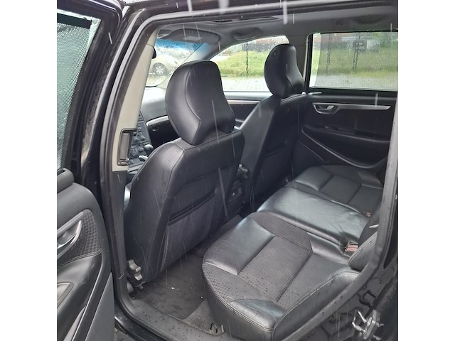 Personenauto, volvo, v70, 2.4, zwart, 2002 - afbeelding 38 van  61