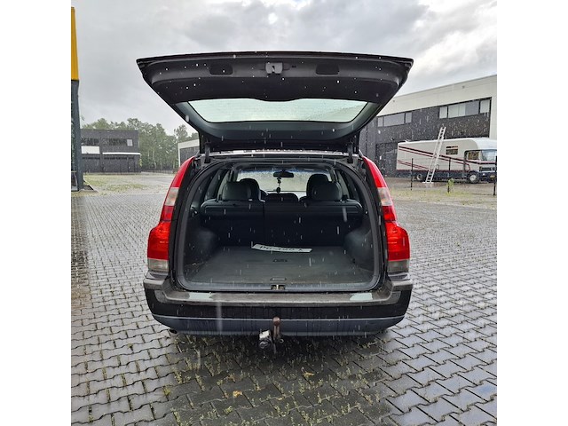 Personenauto, volvo, v70, 2.4, zwart, 2002 - afbeelding 43 van  61