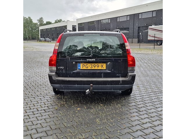 Personenauto, volvo, v70, 2.4, zwart, 2002 - afbeelding 34 van  61