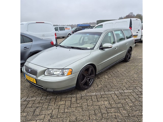 Personenauto volvo, v70 2.4d, groen, bouwjaar 2007 - afbeelding 1 van  50