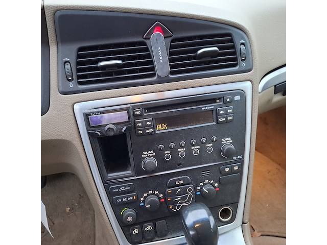 Personenauto volvo, v70 2.4d, groen, bouwjaar 2007 - afbeelding 25 van  50