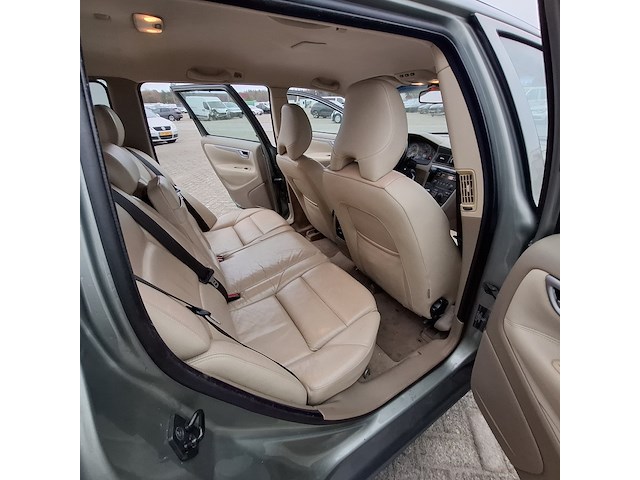 Personenauto volvo, v70 2.4d, groen, bouwjaar 2007 - afbeelding 33 van  50