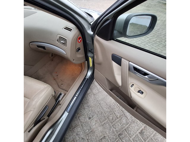 Personenauto volvo, v70 2.4d, groen, bouwjaar 2007 - afbeelding 36 van  50