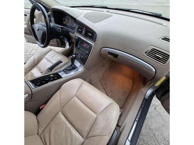 Personenauto volvo, v70 2.4d, groen, bouwjaar 2007 - afbeelding 37 van  50