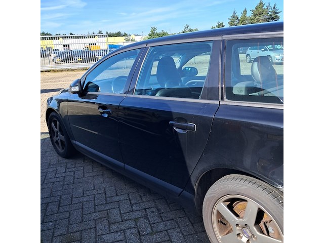 Personenauto, volvo, v70, 2.4d limited edition, 2010 - afbeelding 31 van  31