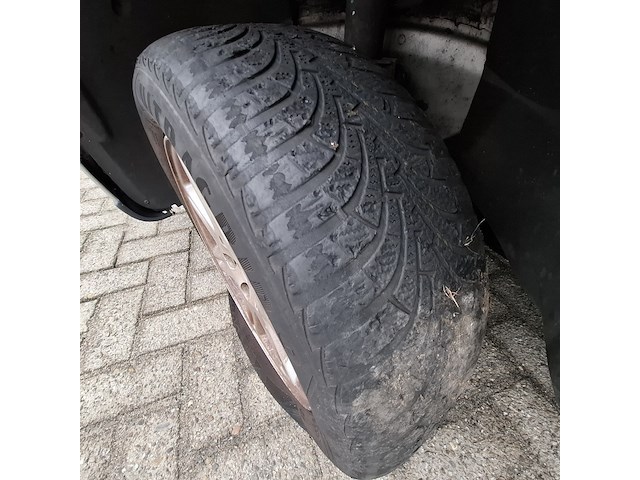 Personenauto volvo, v70, grijs - afbeelding 3 van  42