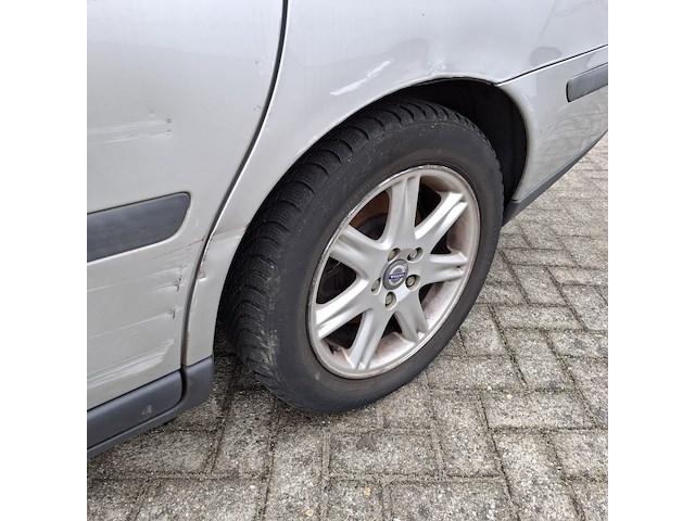 Personenauto volvo, v70, grijs - afbeelding 5 van  42