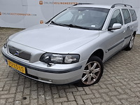 Personenauto volvo, v70, grijs - afbeelding 10 van  42