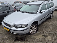 Personenauto volvo, v70, grijs - afbeelding 1 van  42