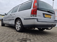 Personenauto volvo, v70, grijs - afbeelding 13 van  42