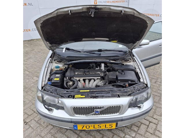 Personenauto volvo, v70, grijs - afbeelding 14 van  42