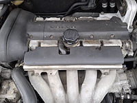 Personenauto volvo, v70, grijs - afbeelding 17 van  42