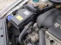 Personenauto volvo, v70, grijs - afbeelding 18 van  42