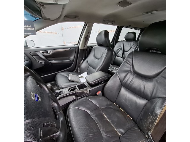 Personenauto volvo, v70, grijs - afbeelding 21 van  42