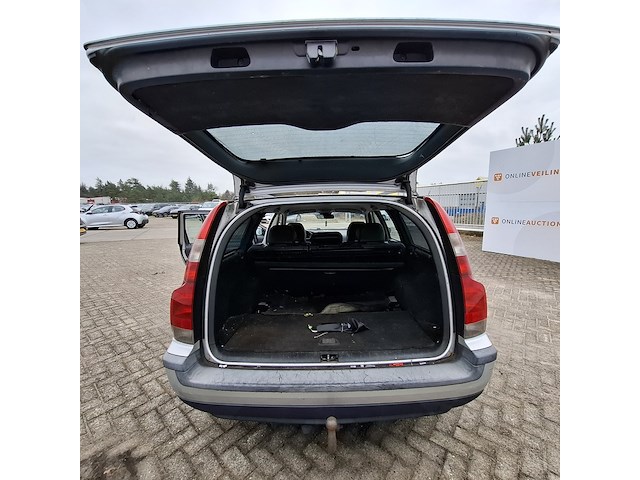 Personenauto volvo, v70, grijs - afbeelding 30 van  42