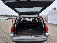 Personenauto volvo, v70, grijs - afbeelding 30 van  42