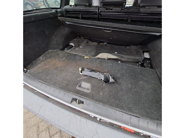 Personenauto volvo, v70, grijs - afbeelding 31 van  42