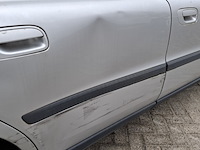 Personenauto volvo, v70, grijs - afbeelding 35 van  42