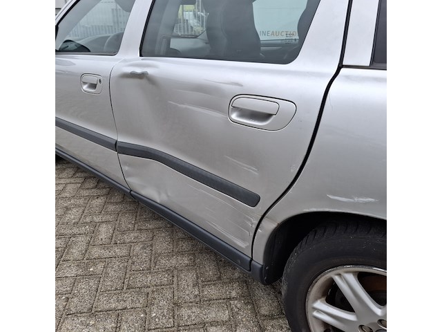 Personenauto volvo, v70, grijs - afbeelding 41 van  42