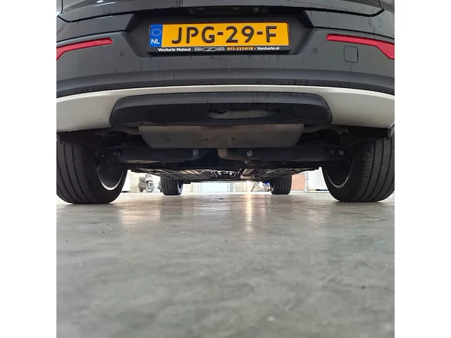 Personenauto, volvo, xc40, 1.5 t5 recharge r-design, 2022 - afbeelding 15 van  81