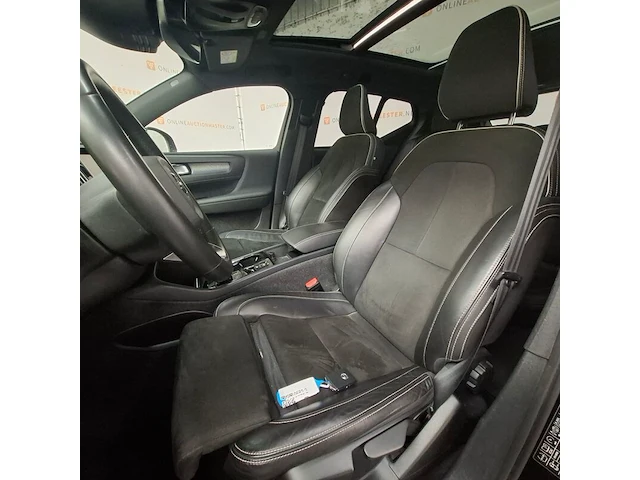 Personenauto, volvo, xc40, 1.5 t5 recharge r-design, 2022 - afbeelding 30 van  81