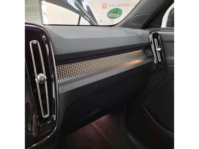 Personenauto, volvo, xc40, 1.5 t5 recharge r-design, 2022 - afbeelding 39 van  81