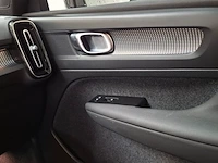 Personenauto, volvo, xc40, 1.5 t5 recharge r-design, 2022 - afbeelding 40 van  81