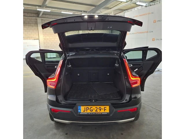 Personenauto, volvo, xc40, 1.5 t5 recharge r-design, 2022 - afbeelding 47 van  81
